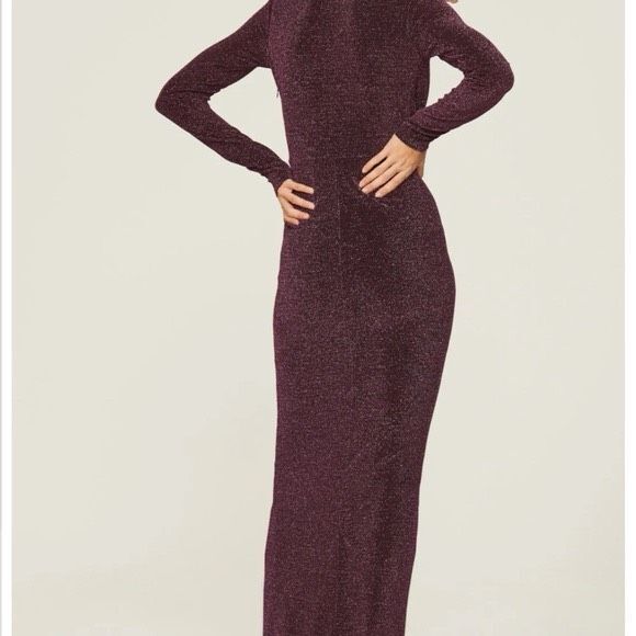 Line & Dot - Opal Gown - Picture 2 of 9